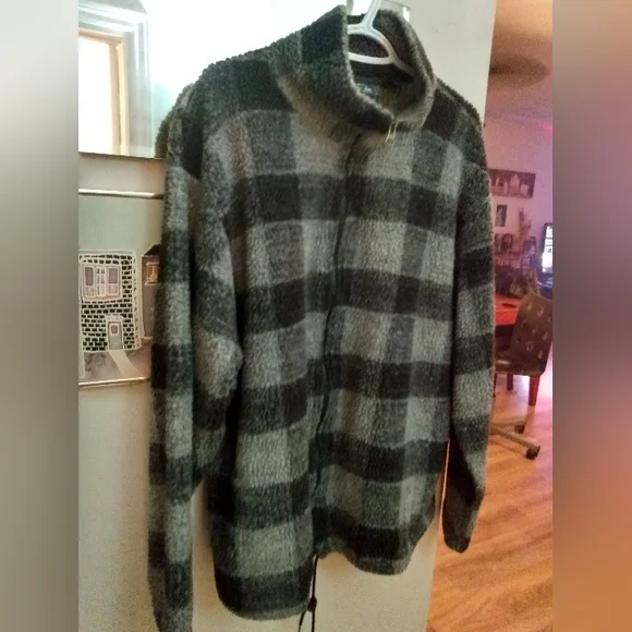 Light Jacket - Picture 2 of 5